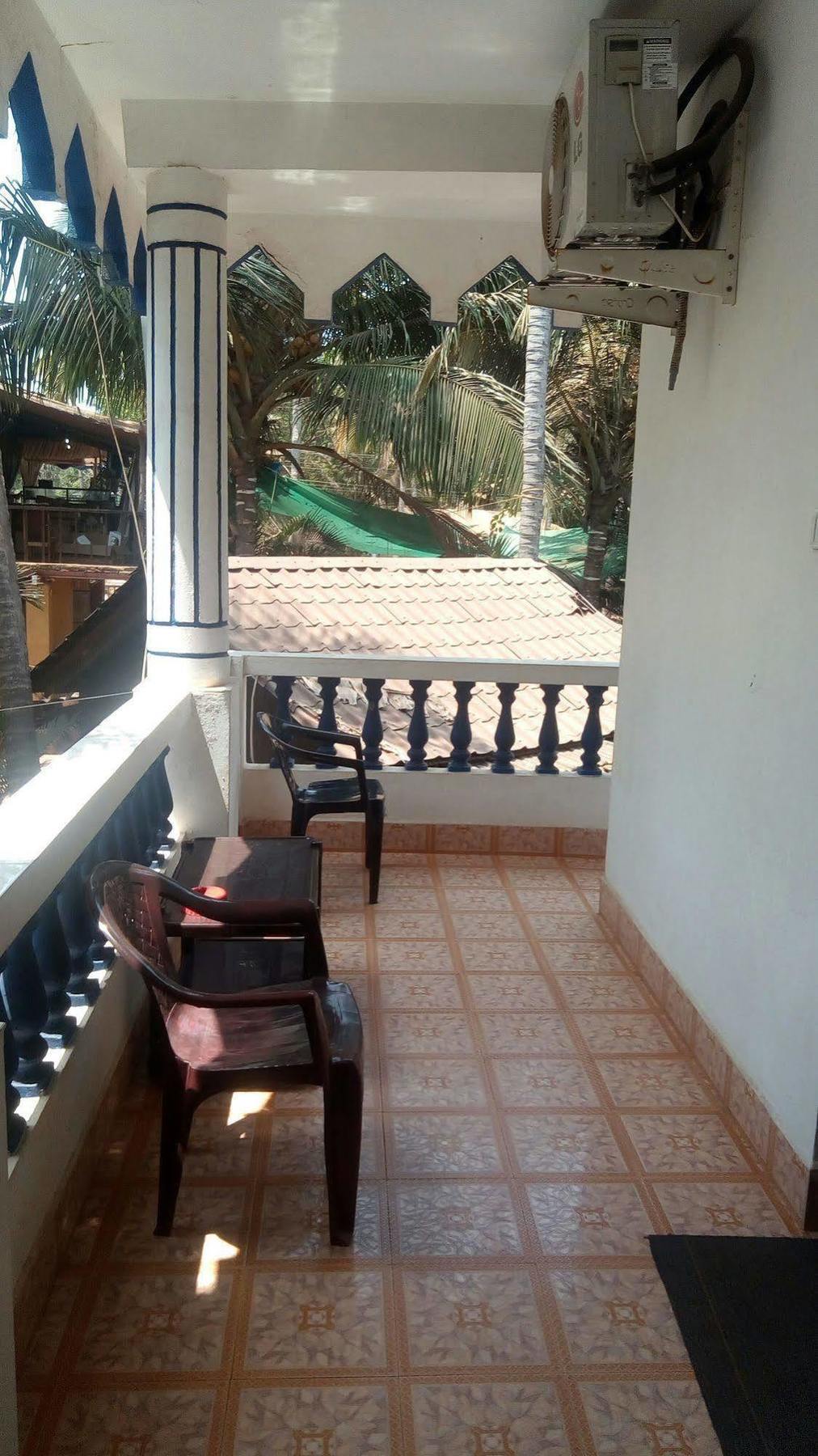 Hotel Shiva Ashvem Ashvem Beach Экстерьер фото